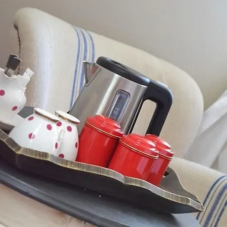 Le Petit Chou Hotel 3*